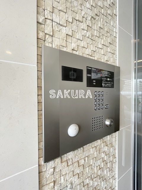 セキュリティ　不審者、勧誘員をシャットアウトできるオートロックです♪