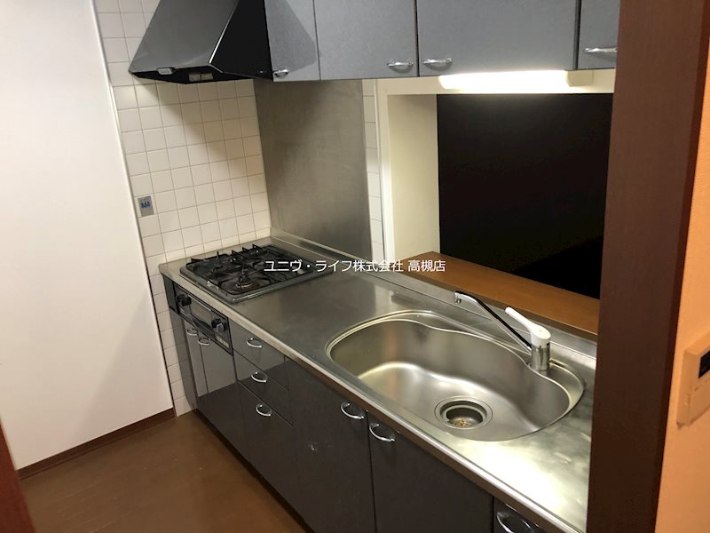 キッチン　モデルルーム写真（別タイプ）