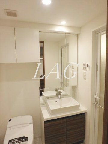 洗面設備　洗面台です。