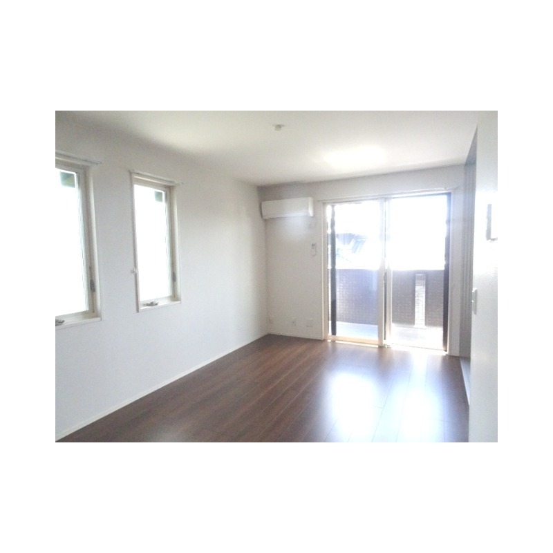 居室・リビング　２面採光です♪