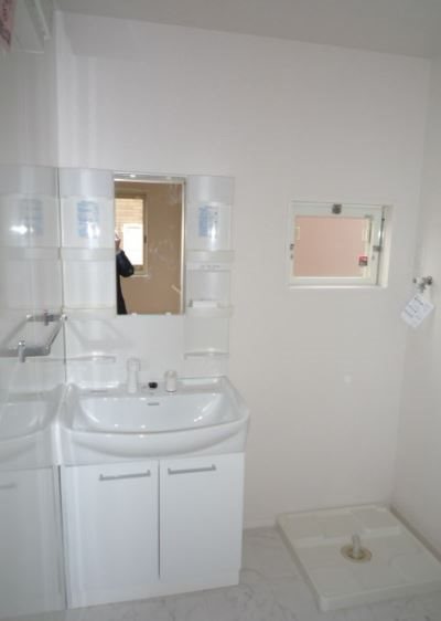 洗面設備　Ｄ棟の参考画像です。