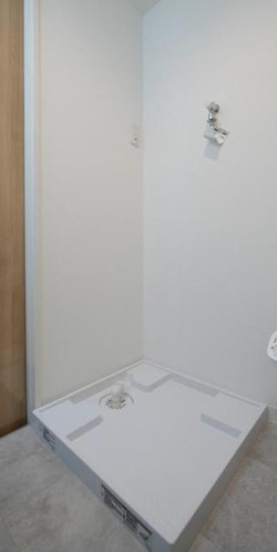 その他　防水パン付き室内洗濯機置場