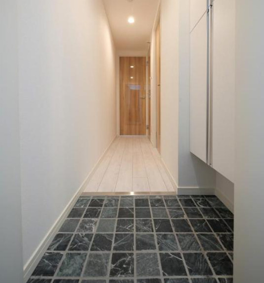 玄関　玄関から。