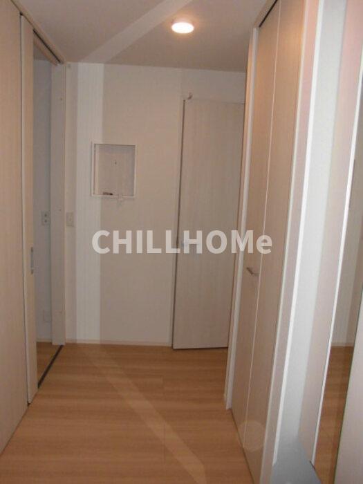 玄関　当社、チルホームのHPもご覧ください(^^)/物件情報多数♪