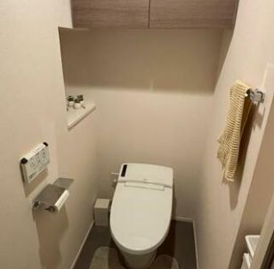 トイレ　清潔感のあるトイレです
