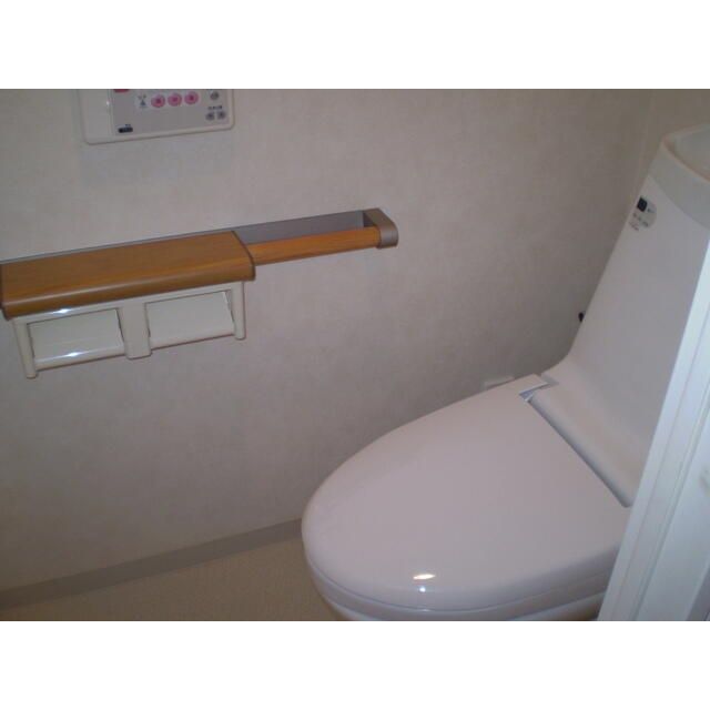 トイレ　♪温水洗浄便座♪