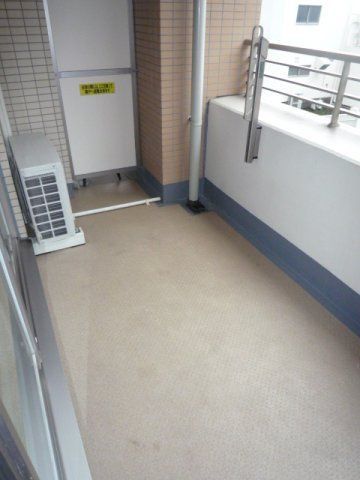 バルコニー　■モニタ付インターホン■シューズクローゼット■ダウンライト