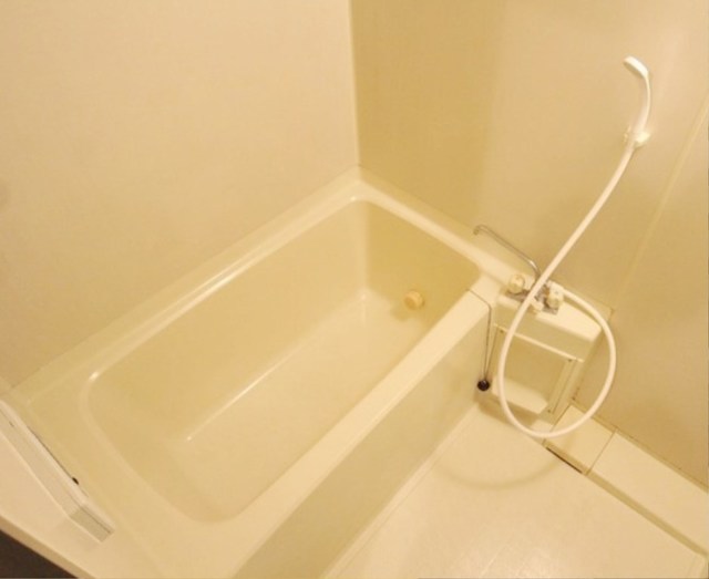 バス・シャワールーム　別部屋同仕様タイプ