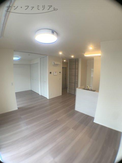 居室・リビング　同一物件別部屋写真