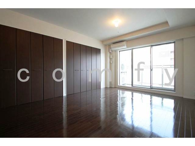 居室・リビング　開放感のあるリビング