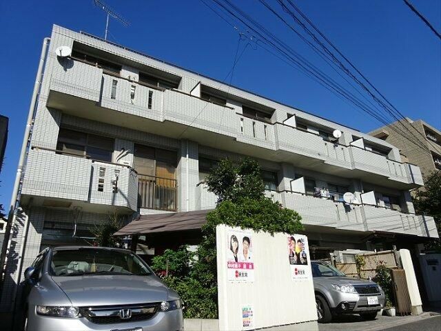 建物外観　お電話でお問い合わせ頂きますとスムーズに対応可能です＾＾