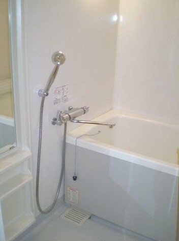バス・シャワールーム　同タイプ別部屋のお写真です