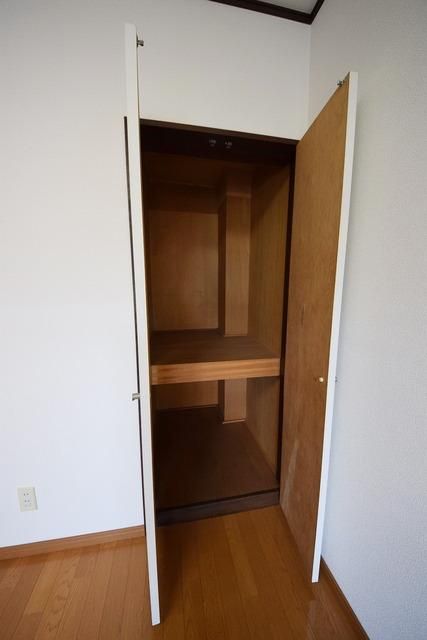 収納　★収納上下にございます★