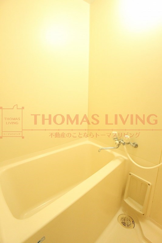 バス・シャワールーム　1日の疲れを癒して頂けます。