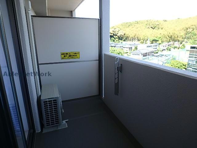 バルコニー　※モデルルーム・現況優先