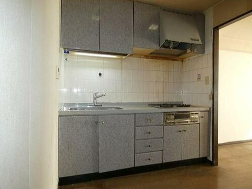 キッチン　原状回復工事前になります