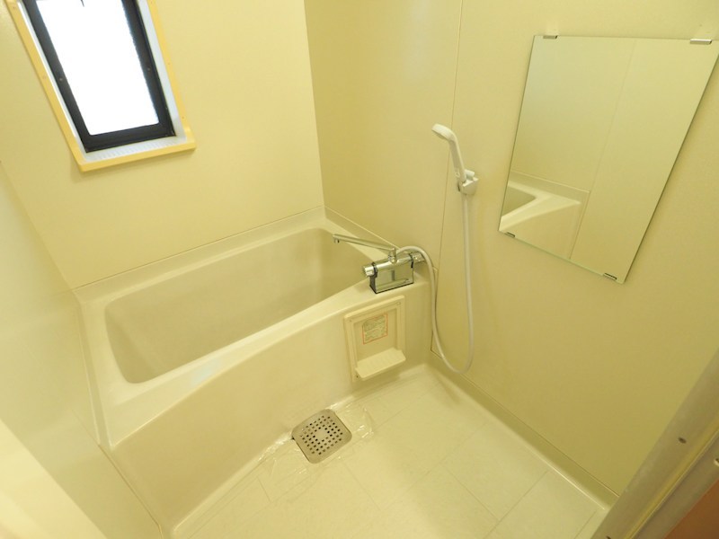 バス・シャワールーム　他室写真