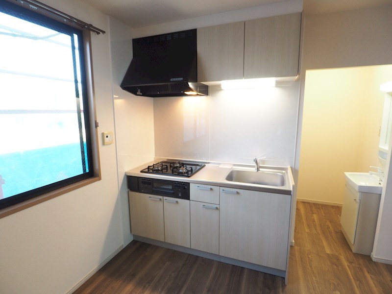 キッチン　他室写真