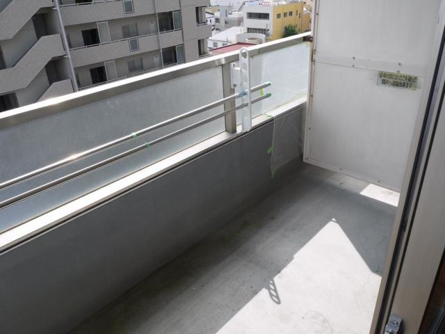 バルコニー　※７０１号室の写真です