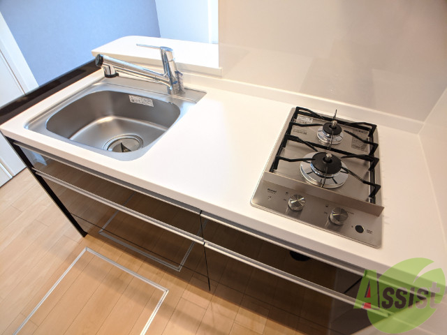 キッチン　キッチンです。キレイなキッチンだと料理が楽しく出来ますね。