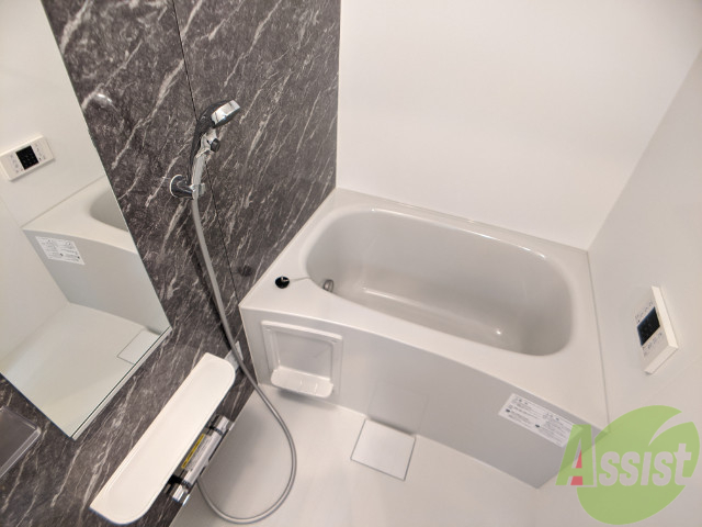 バス・シャワールーム　疲れた一日はお風呂にゆっくり浸かりたいものですね。