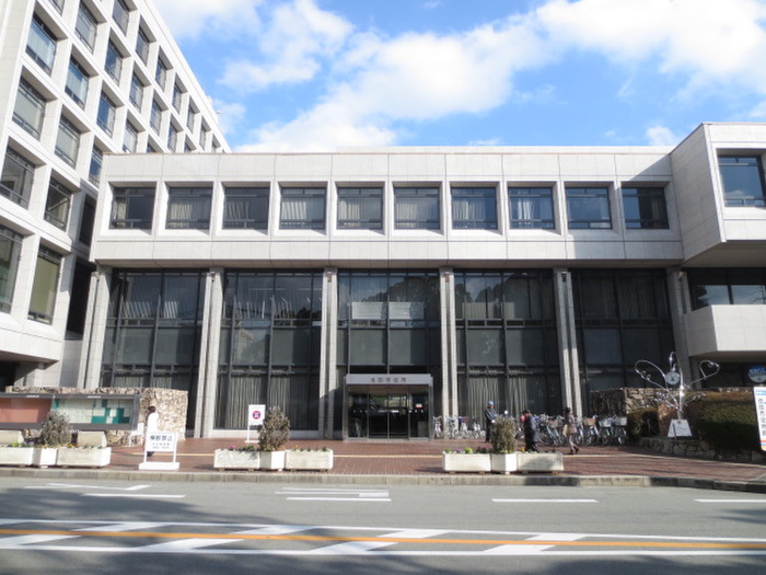 役所　池田市役所（役所）まで300m