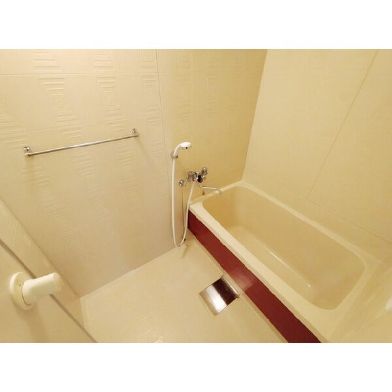 バス・シャワールーム　図面と現状に相違がある場合には現状を優先