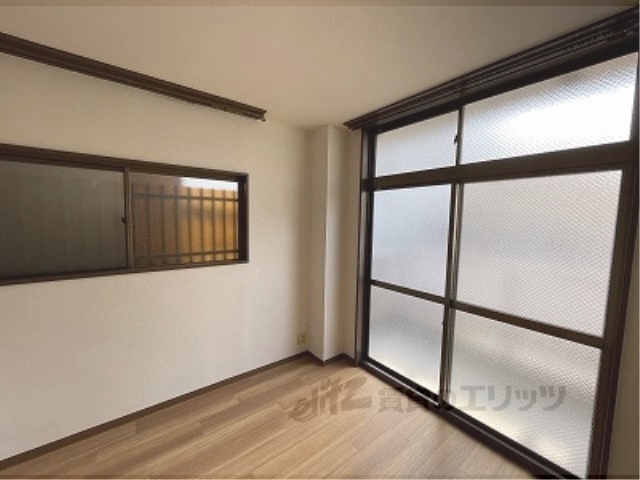 居室・リビング　洋室