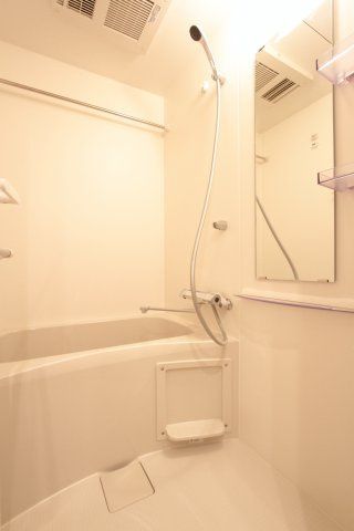 バス・シャワールーム　（別タイプ参考写真）LEGALAND千石　文京区千石5