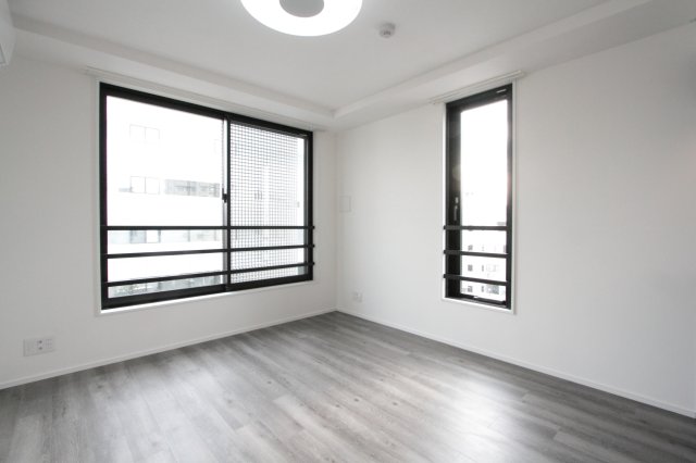 居室・リビング　（別タイプ参考写真）LEGALAND千石　文京区千石5