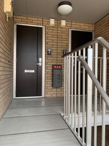 エントランス　清潔なエントランス♪