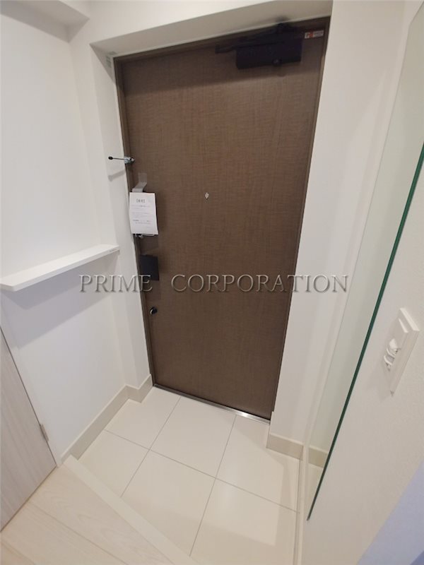 玄関　※参考写真※