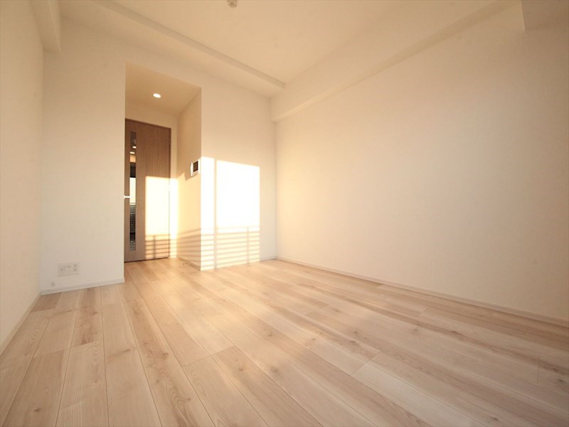 その他部屋・スペース　洋室7.8帖　クローゼット付（収納充実してます）