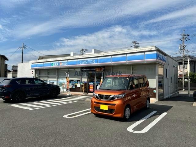 コンビニ　ローソン岐阜宇佐東町店（コンビニ）まで381m