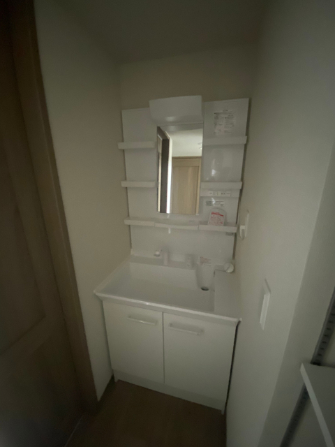 洗面設備　同型タイプ