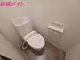 トイレ　同建物別部屋写真です