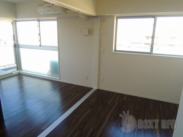 居室・リビング　シャーメゾンステージ日野