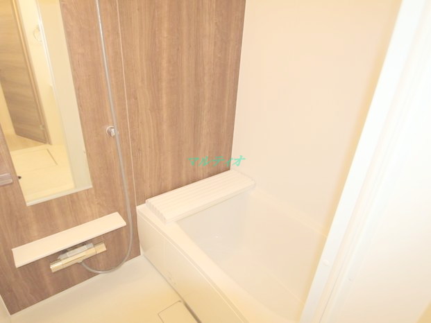 バス・シャワールーム　浴室