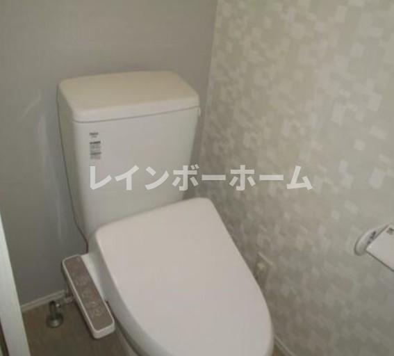 トイレ　落ち着いたトイレです