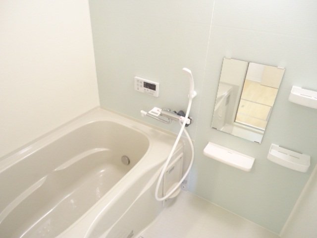 バス・シャワールーム　追焚付バス
