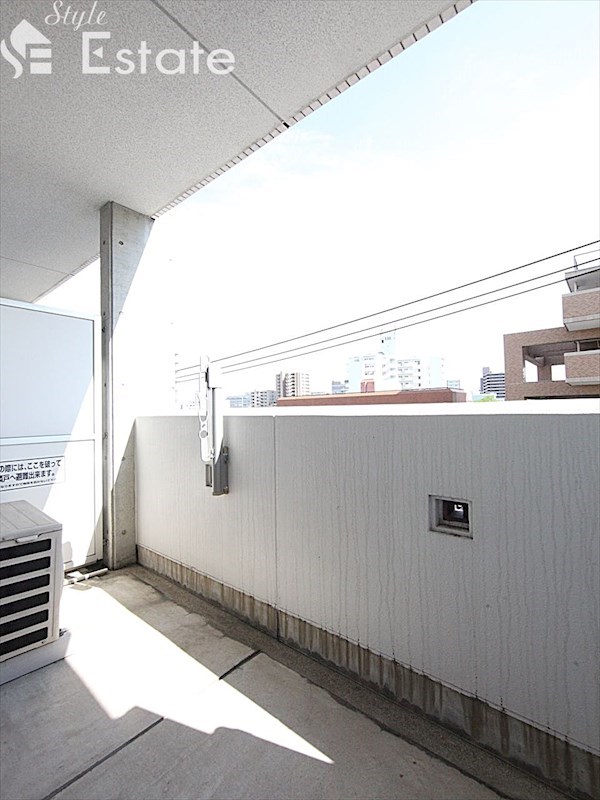 バルコニー　バルコニー