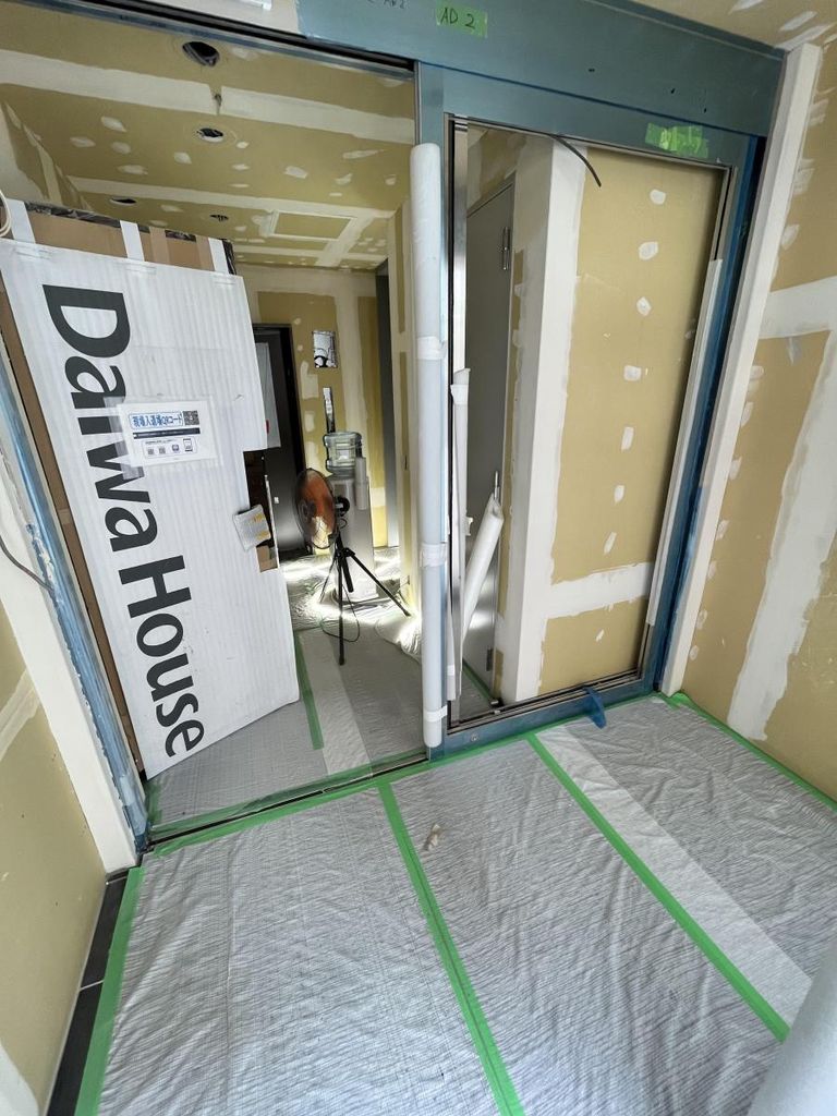 ロビー　バルコニー