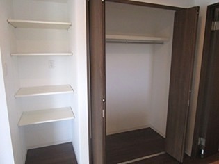 収納　※掲載写真は、同タイプの別部屋写真です。