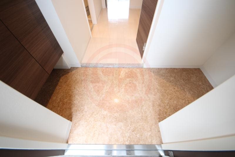 玄関　ゆったりとした玄関です