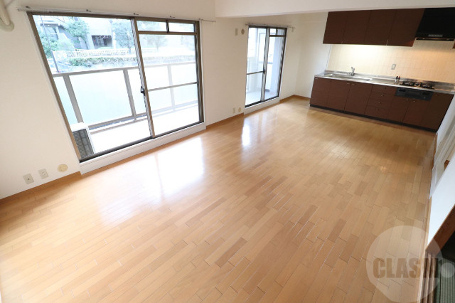 居室・リビング　１６．４帖のリビング