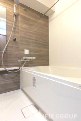 バス・シャワールーム　風呂