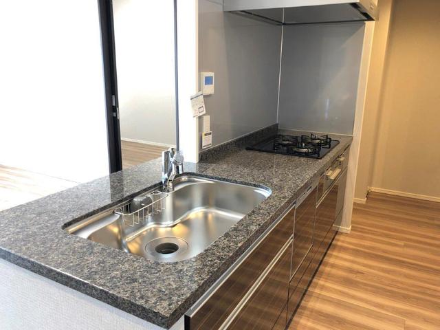キッチン　浄水器・食器洗浄乾燥機
