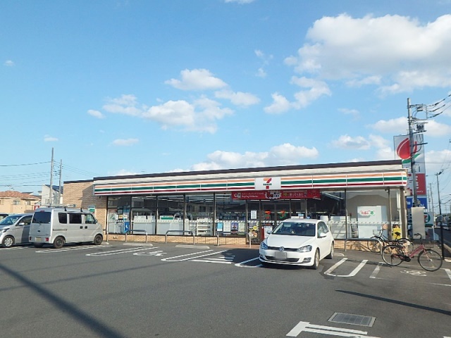 コンビニ　セブンイレブン上尾小泉氷川店（コンビニ）まで250m