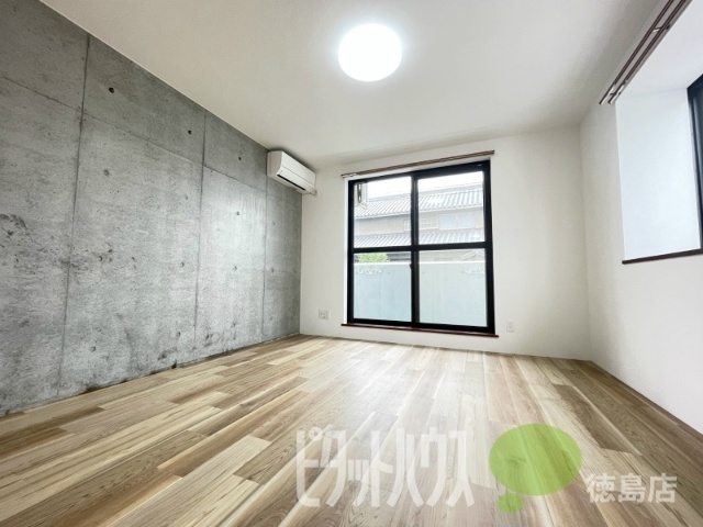 建物外観　写真は角部屋