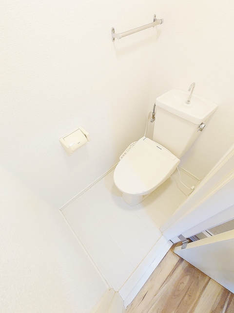 トイレ　シャワートイレ